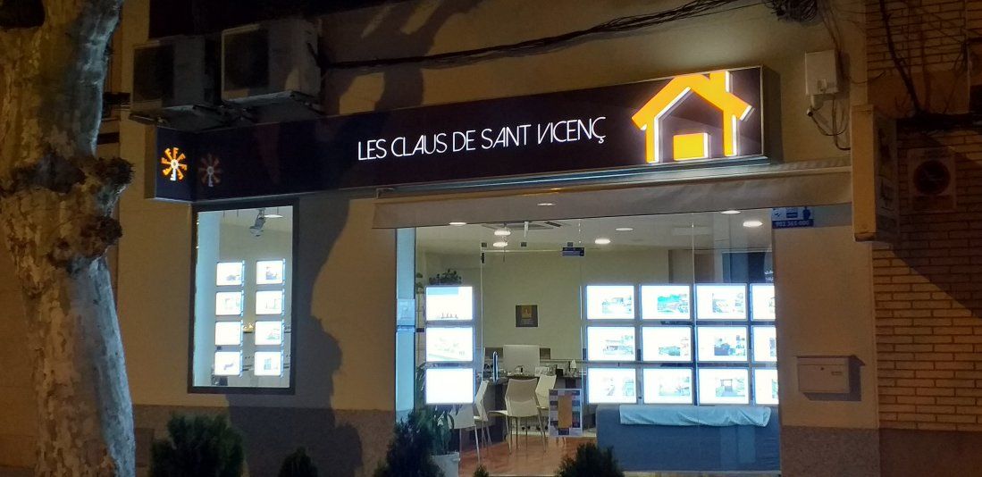Rótulos troquelados en Manresa