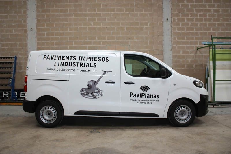 Rotulación vehículos Manresa